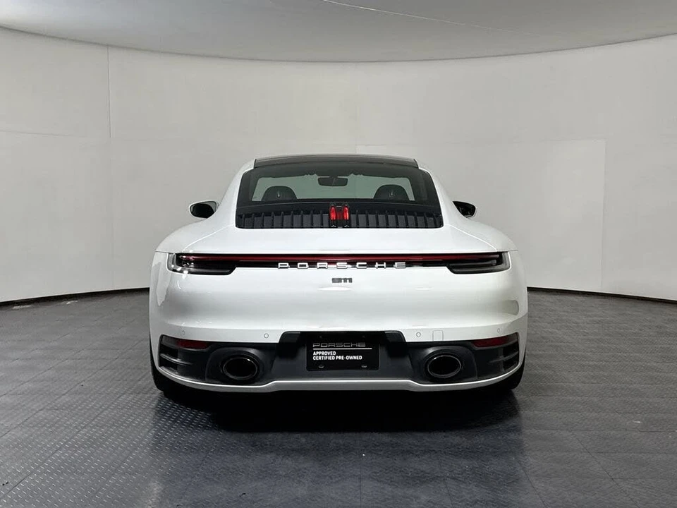 2022 Porsche 992 Carrera - Image 6 of 30