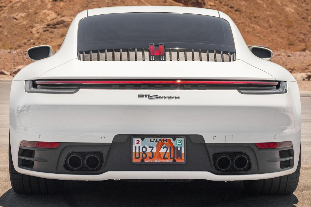 2022 Porsche 992 Carrera - Image 5 of 13