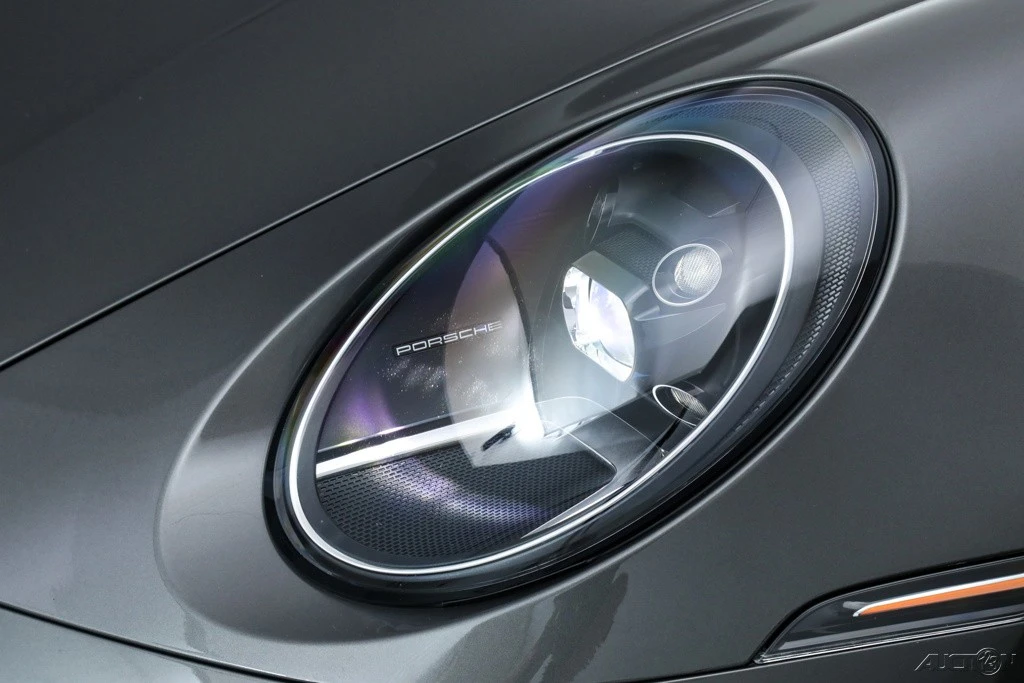 2022 Porsche 992 Carrera - Image 11 of 21