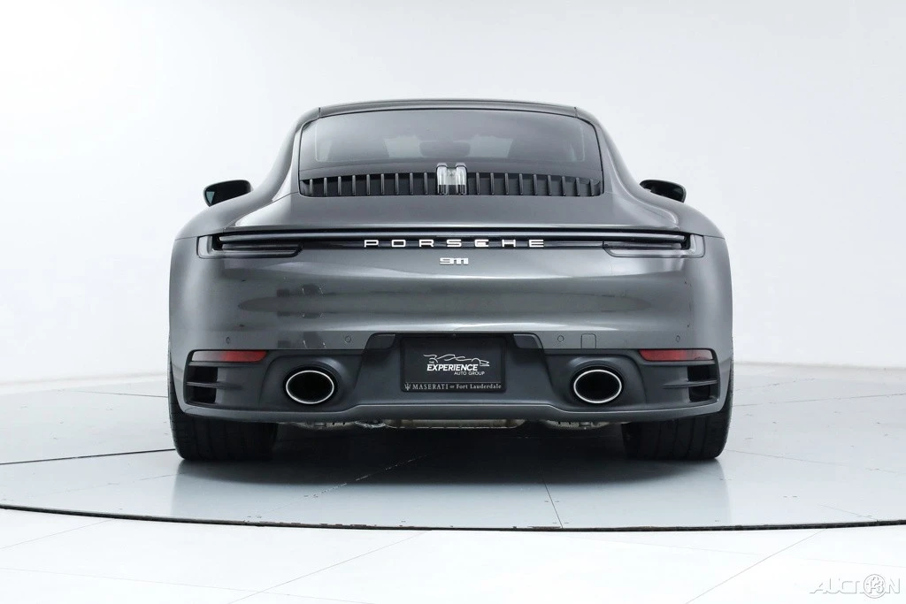 2022 Porsche 992 Carrera - Image 4 of 21