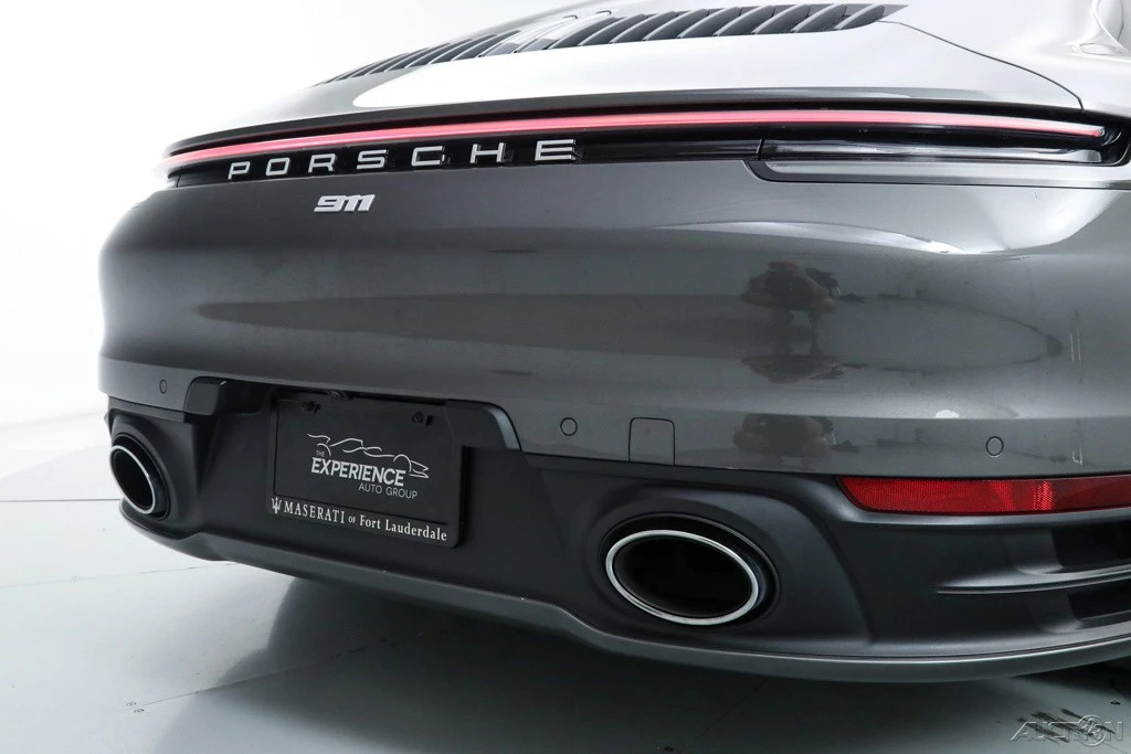 2022 Porsche 992 Carrera - Image 14 of 21