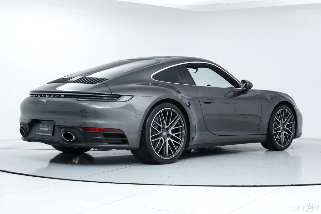 2022 Porsche 992 Carrera - Image 5 of 21