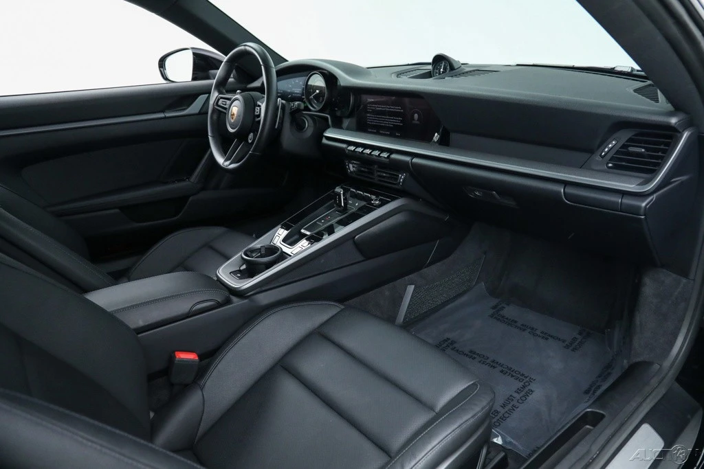 2022 Porsche 992 Carrera - Image 16 of 21