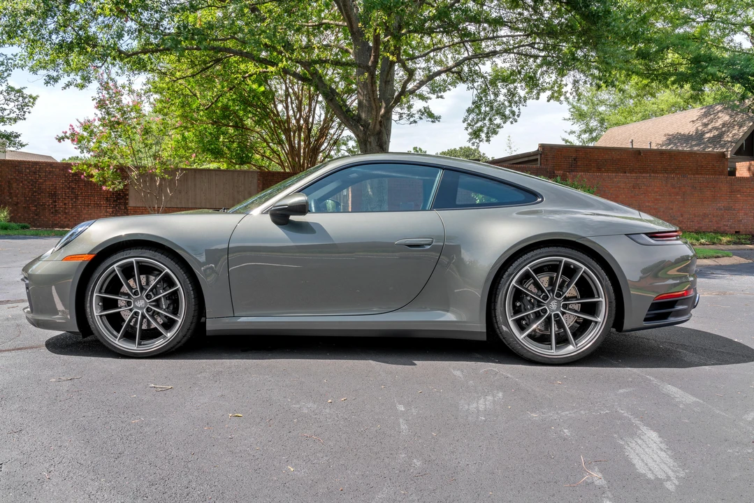 2022 Porsche 992 Carrera - Image 6 of 31
