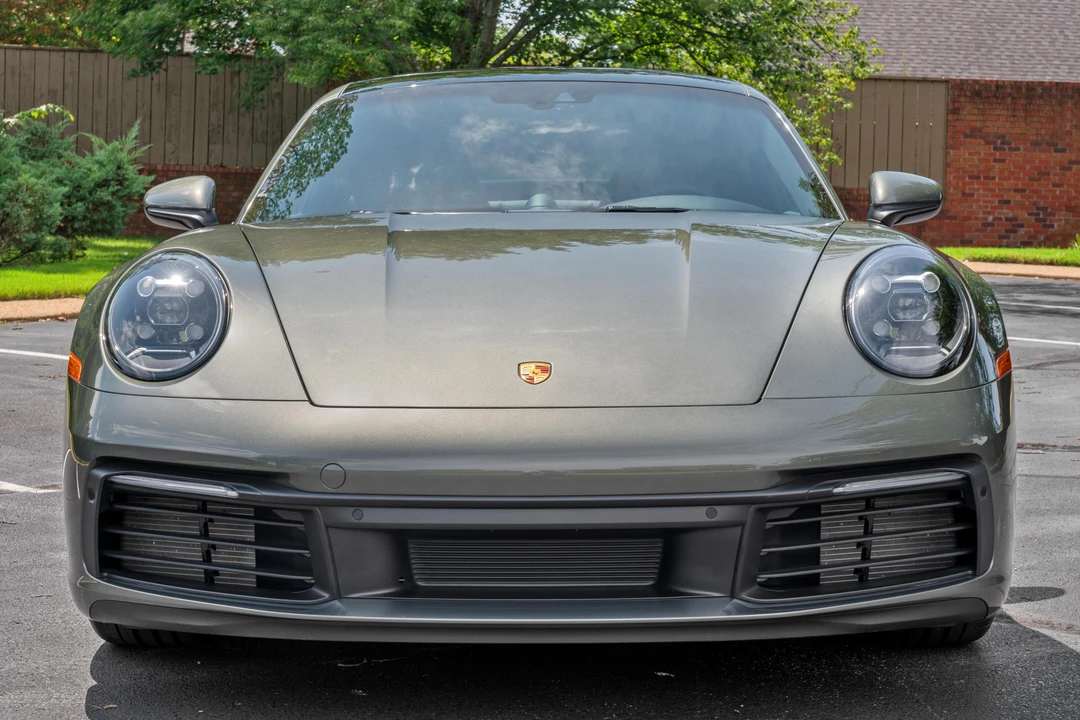 2022 Porsche 992 Carrera - Image 2 of 31