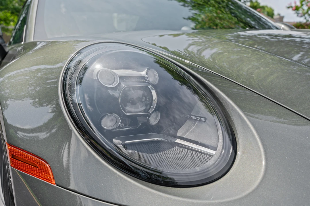 2022 Porsche 992 Carrera - Image 21 of 31