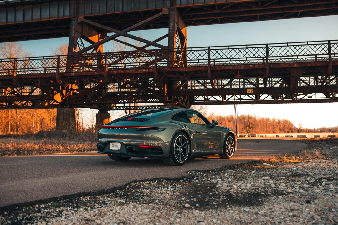 2022 Porsche 992 Carrera - Image 18 of 31
