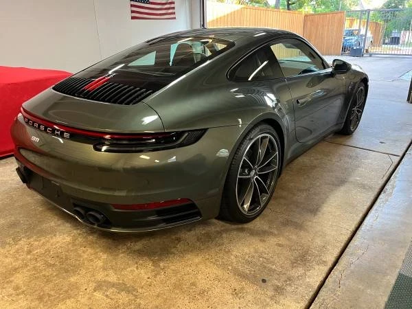 2022 Porsche 992 Carrera - Image 1 of 21