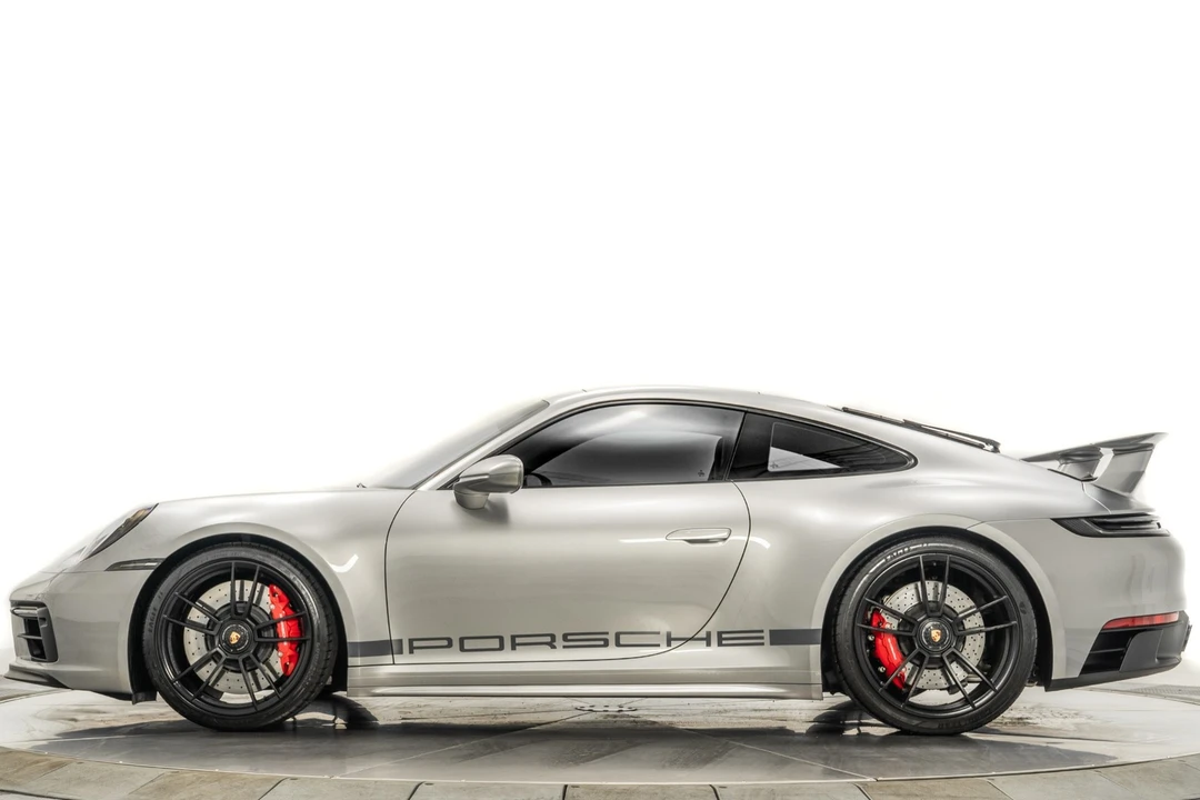 2022 Porsche 992 Carrera GTS - Image 6 of 21