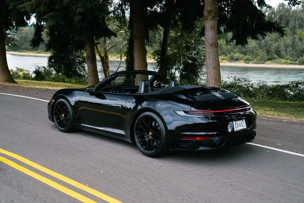 2022 Porsche 992 Carrera GTS - Image 18 of 31