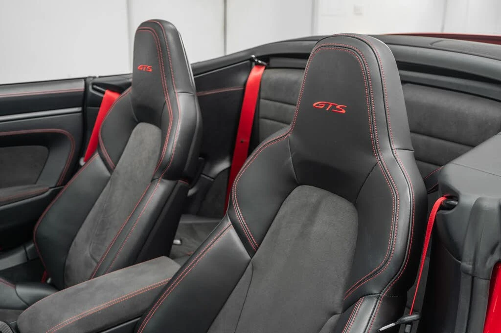 2022 Porsche 992 Carrera GTS - Image 26 of 31