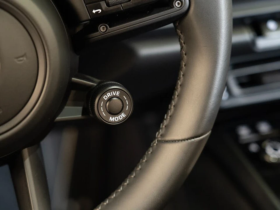 2022 Porsche 992 Carrera GTS - Image 23 of 27