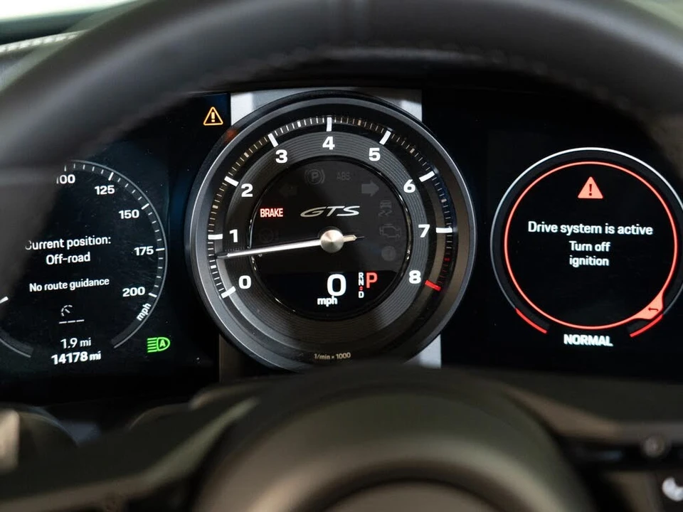 2022 Porsche 992 Carrera GTS - Image 19 of 27