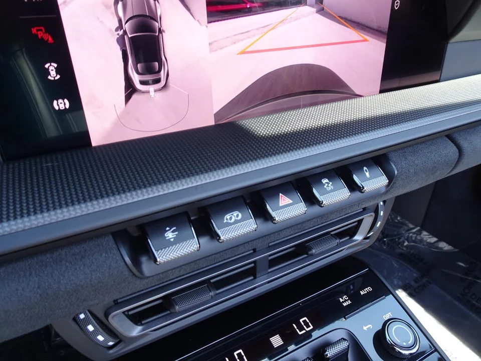 2022 Porsche 992 Carrera GTS - Image 16 of 25