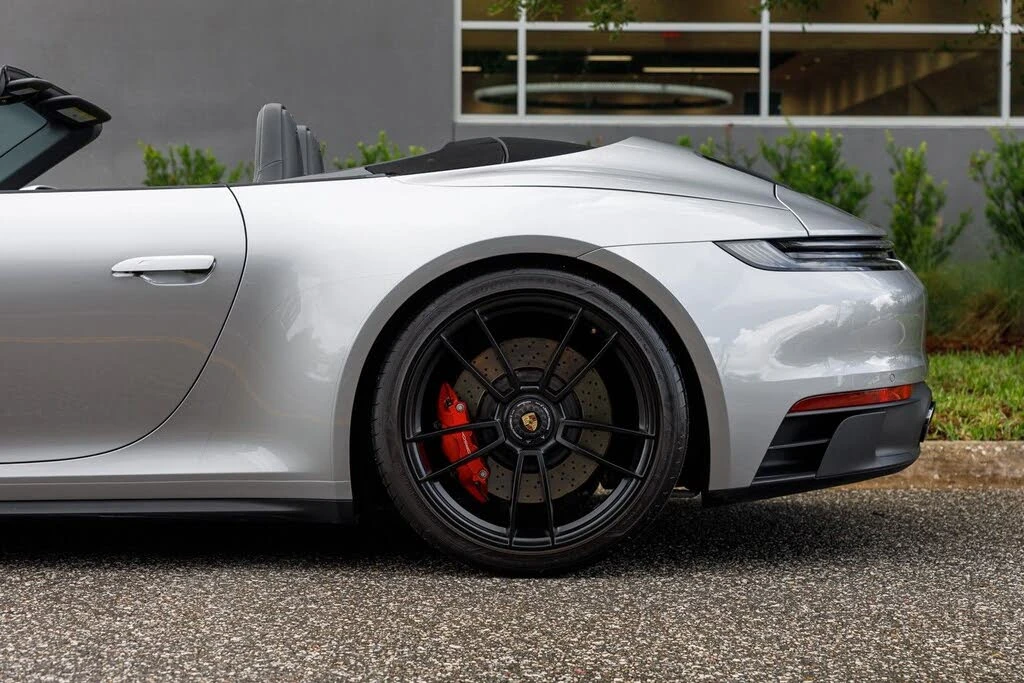 2022 Porsche 992 Carrera GTS - Image 29 of 31