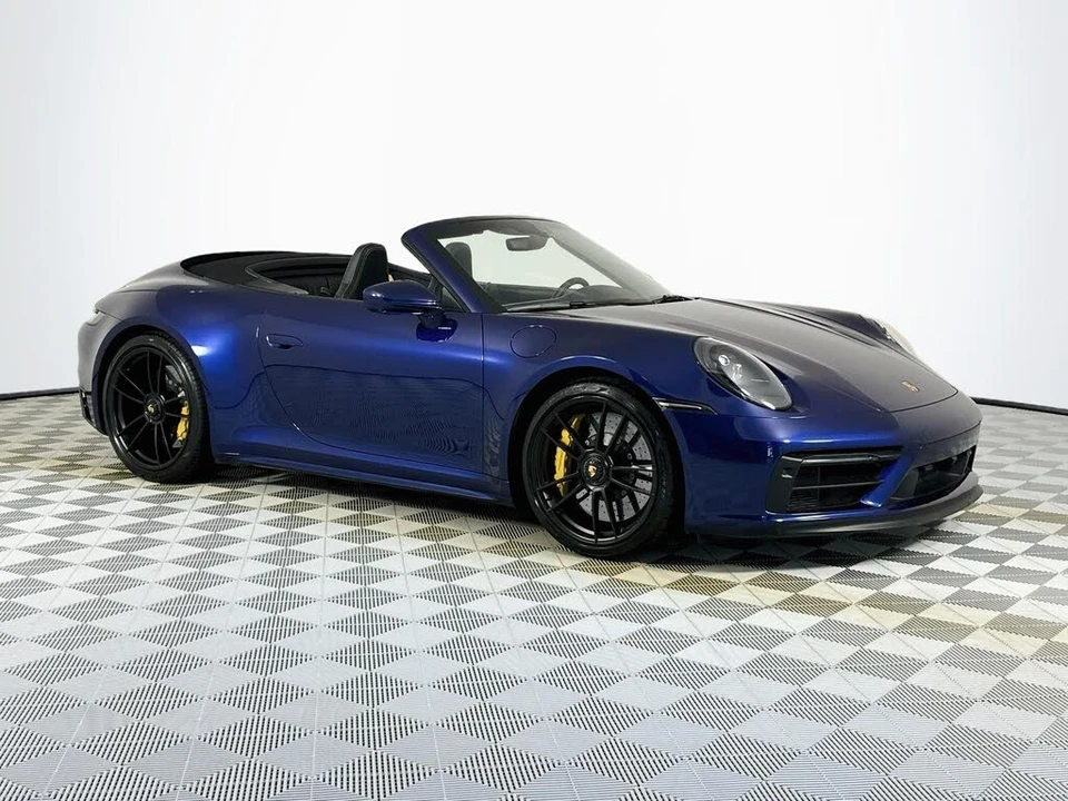 2022 Porsche 992 Carrera GTS - Image 3 of 28