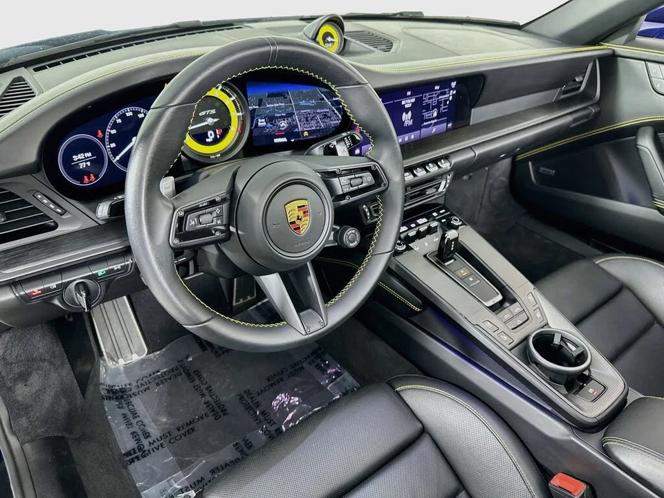 2022 Porsche 992 Carrera GTS - Image 10 of 28