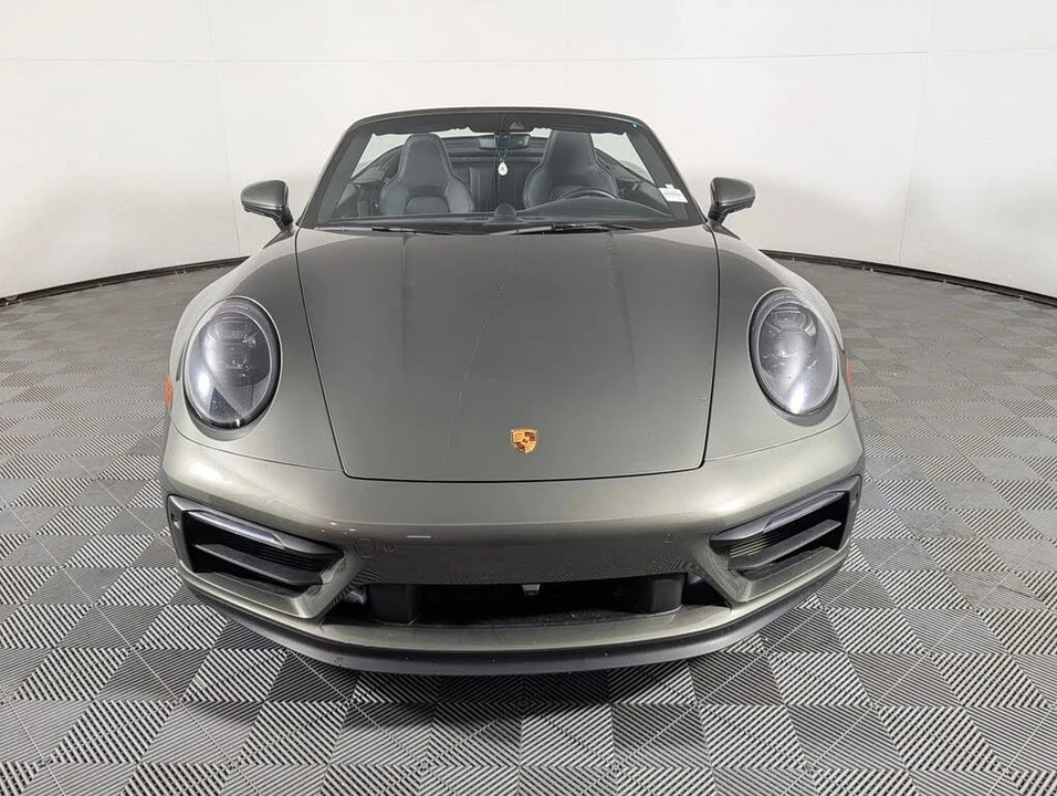 2022 Porsche 992 Carrera GTS - Image 10 of 31