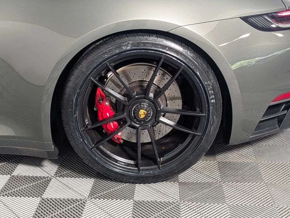 2022 Porsche 992 Carrera GTS - Image 12 of 31