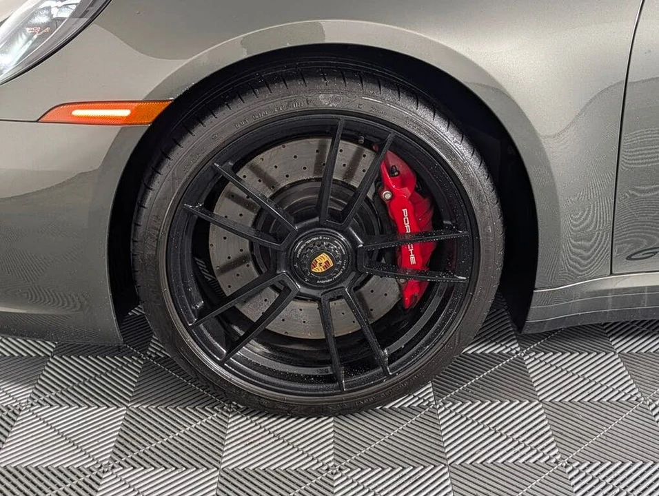 2022 Porsche 992 Carrera GTS - Image 11 of 31