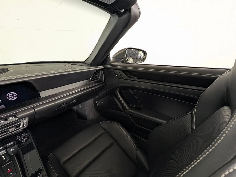 2022 Porsche 992 Carrera GTS - Image 22 of 31