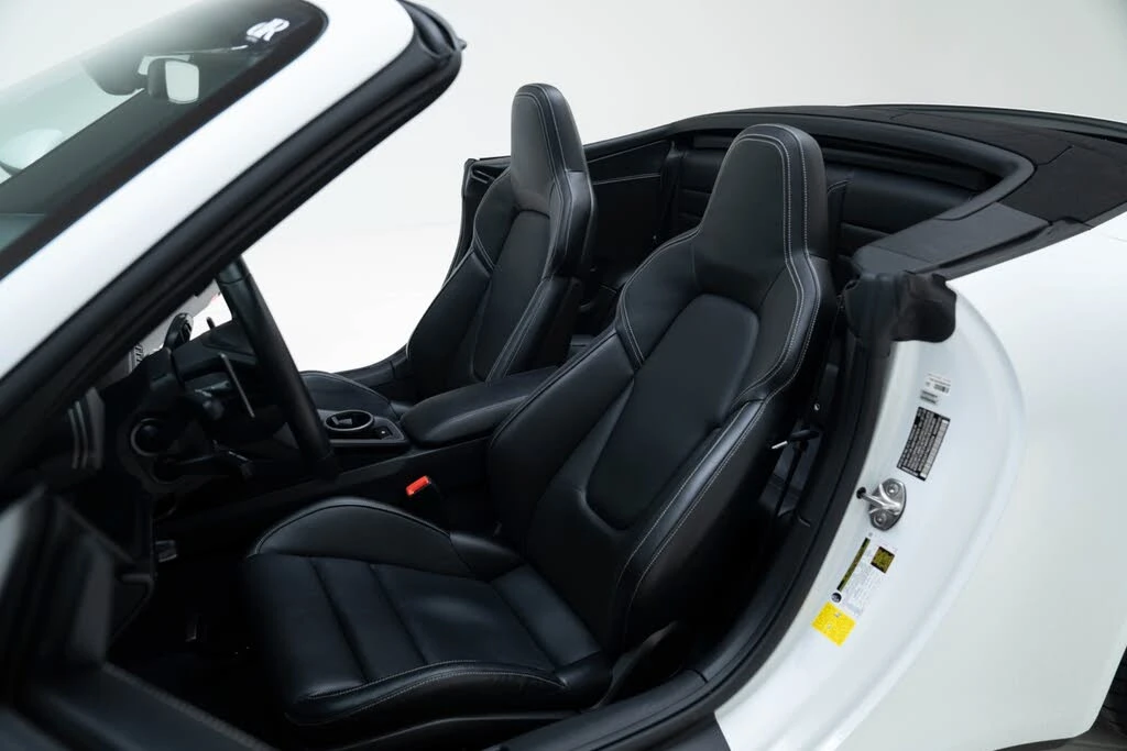 2022 Porsche 992 Carrera GTS - Image 15 of 31