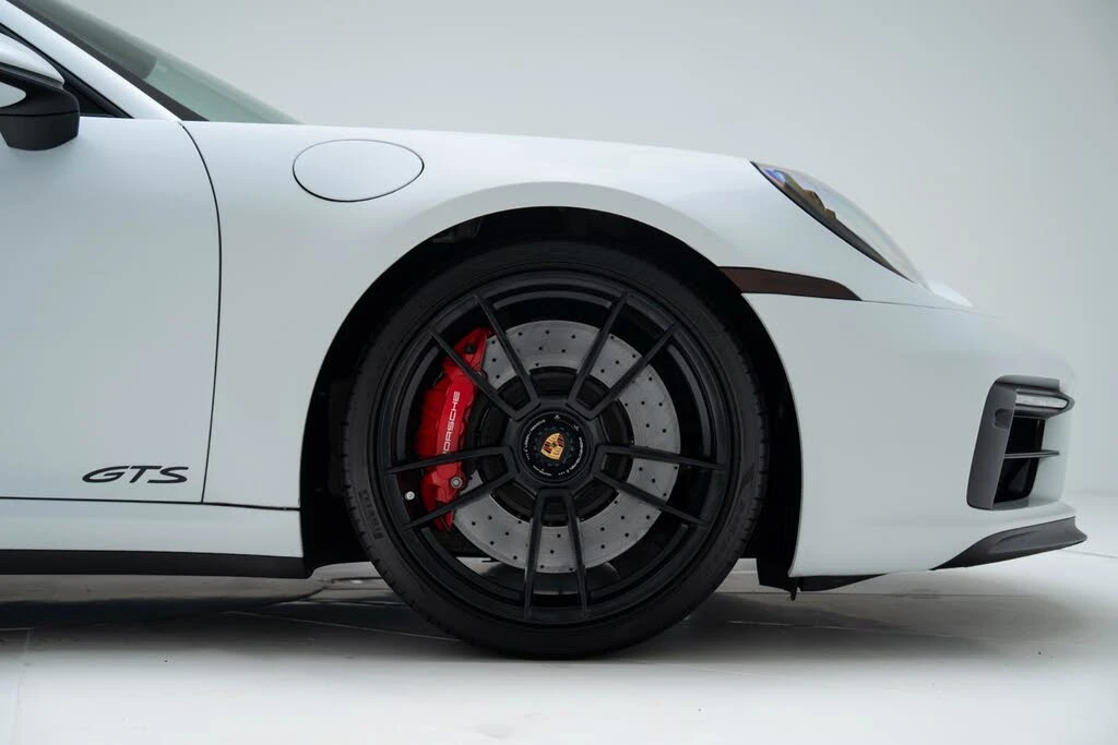 2022 Porsche 992 Carrera GTS - Image 12 of 31