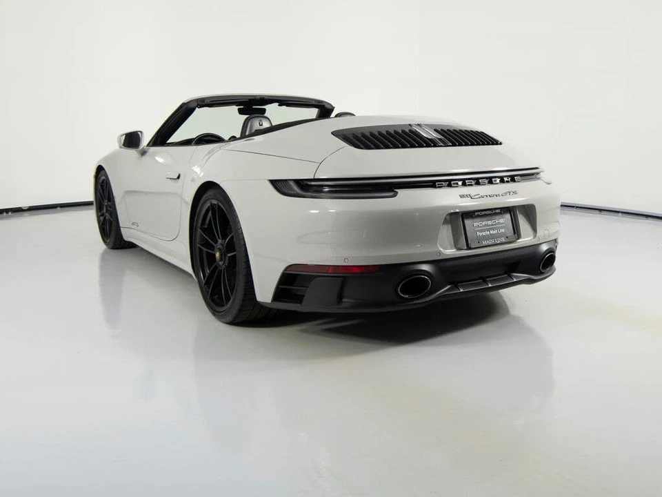 2022 Porsche 992 Carrera GTS - Image 8 of 31