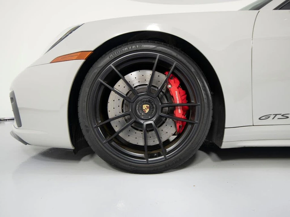 2022 Porsche 992 Carrera GTS - Image 15 of 31