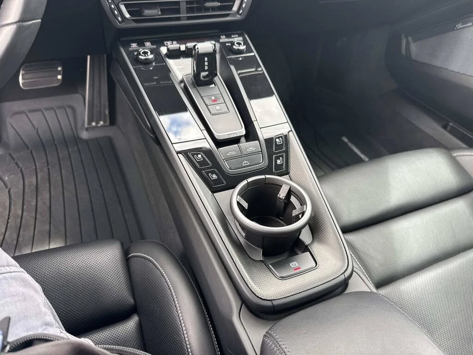 2022 Porsche 992 Carrera GTS - Image 20 of 27