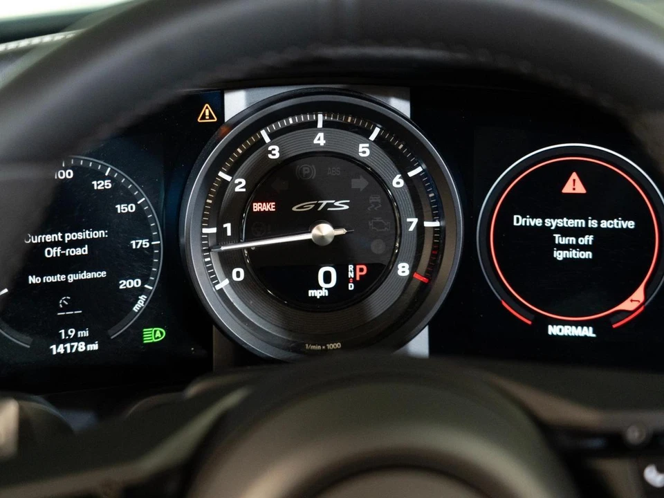 2022 Porsche 992 Carrera GTS - Image 19 of 27