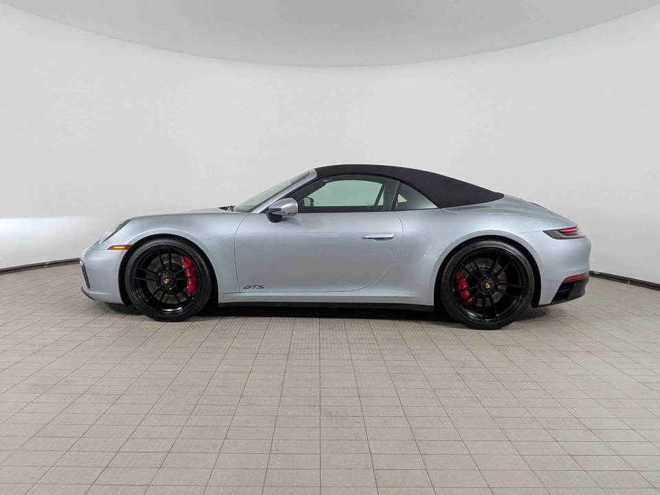 2022 Porsche 992 Carrera GTS - Image 2 of 5