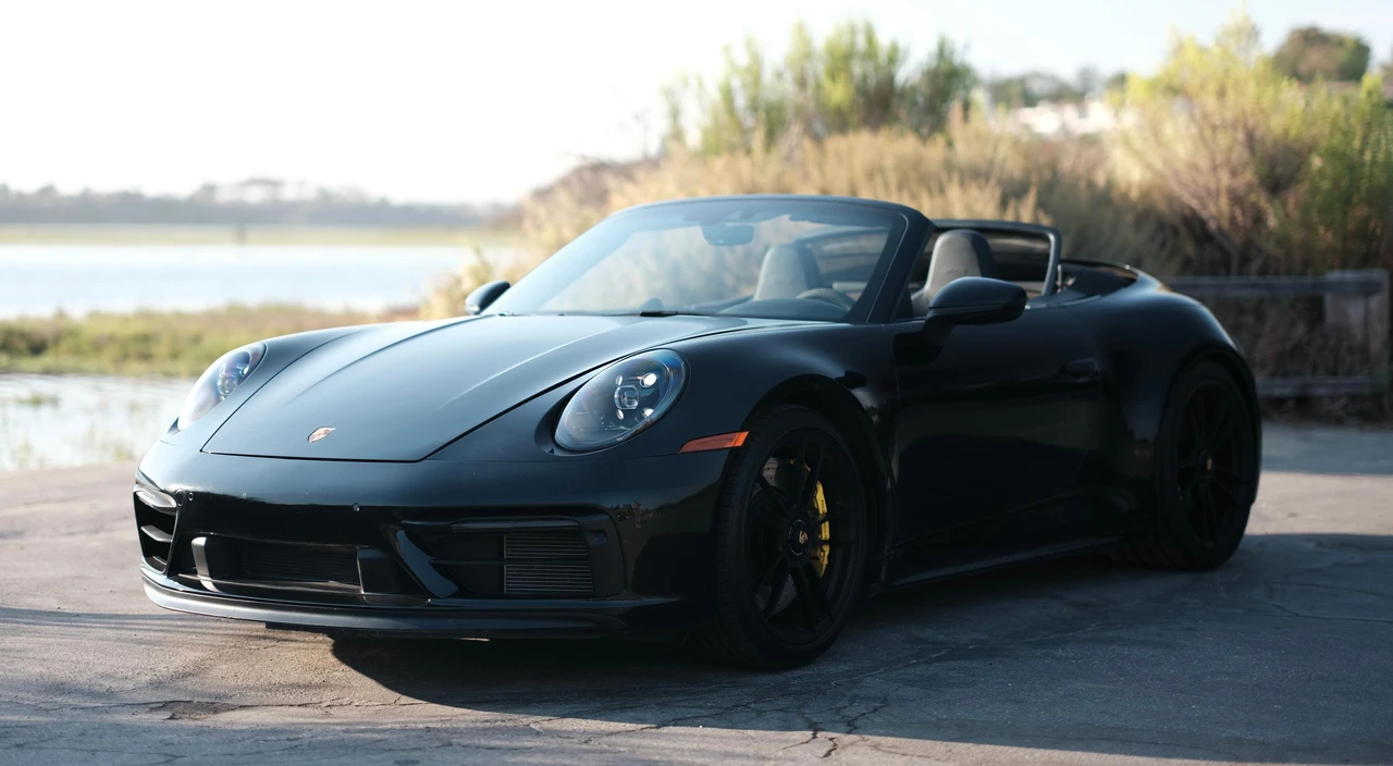 2022 Porsche 992 Carrera GTS - Image 7 of 31