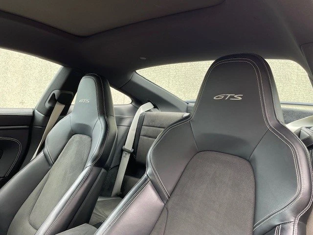 2022 Porsche 992 Carrera GTS - Image 16 of 20