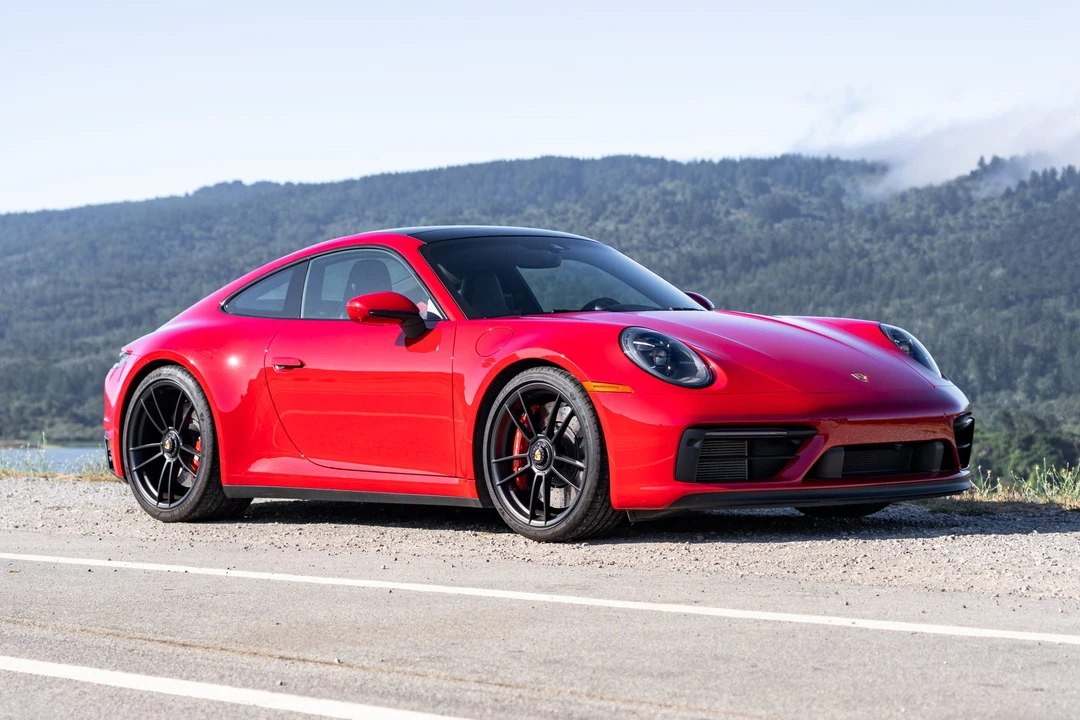 2022 Porsche 992 Carrera GTS - Image 12 of 31