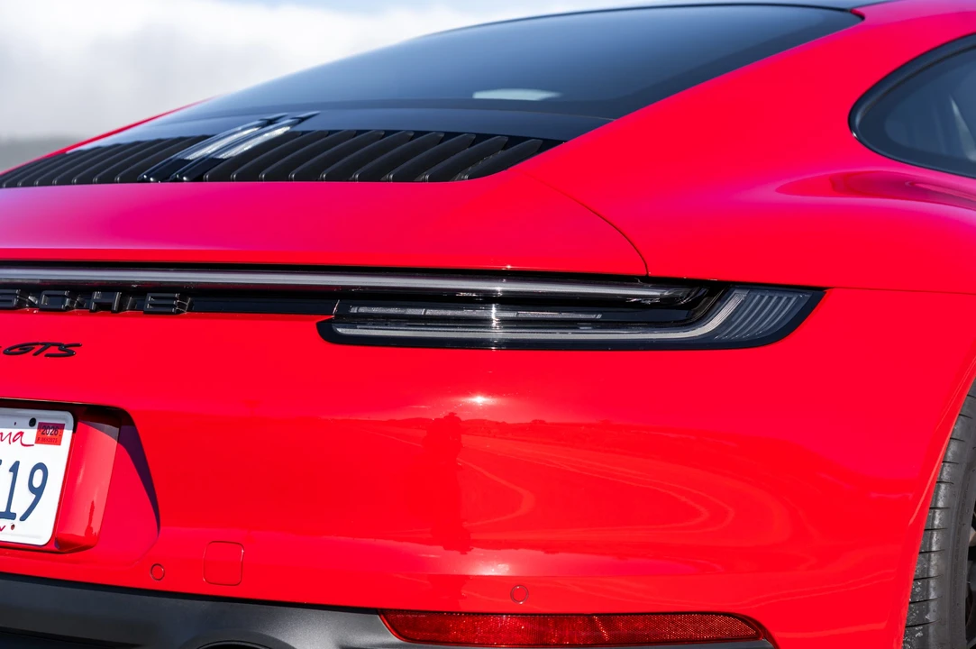 2022 Porsche 992 Carrera GTS - Image 26 of 31