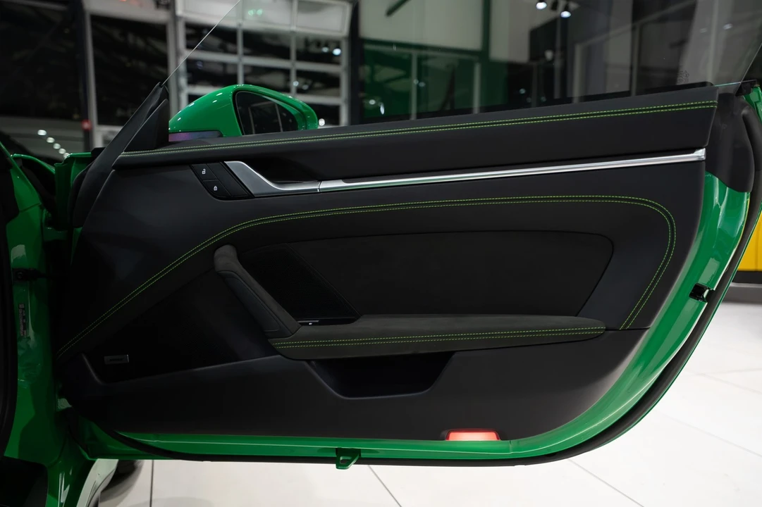2022 Porsche 992 Carrera GTS - Image 26 of 31