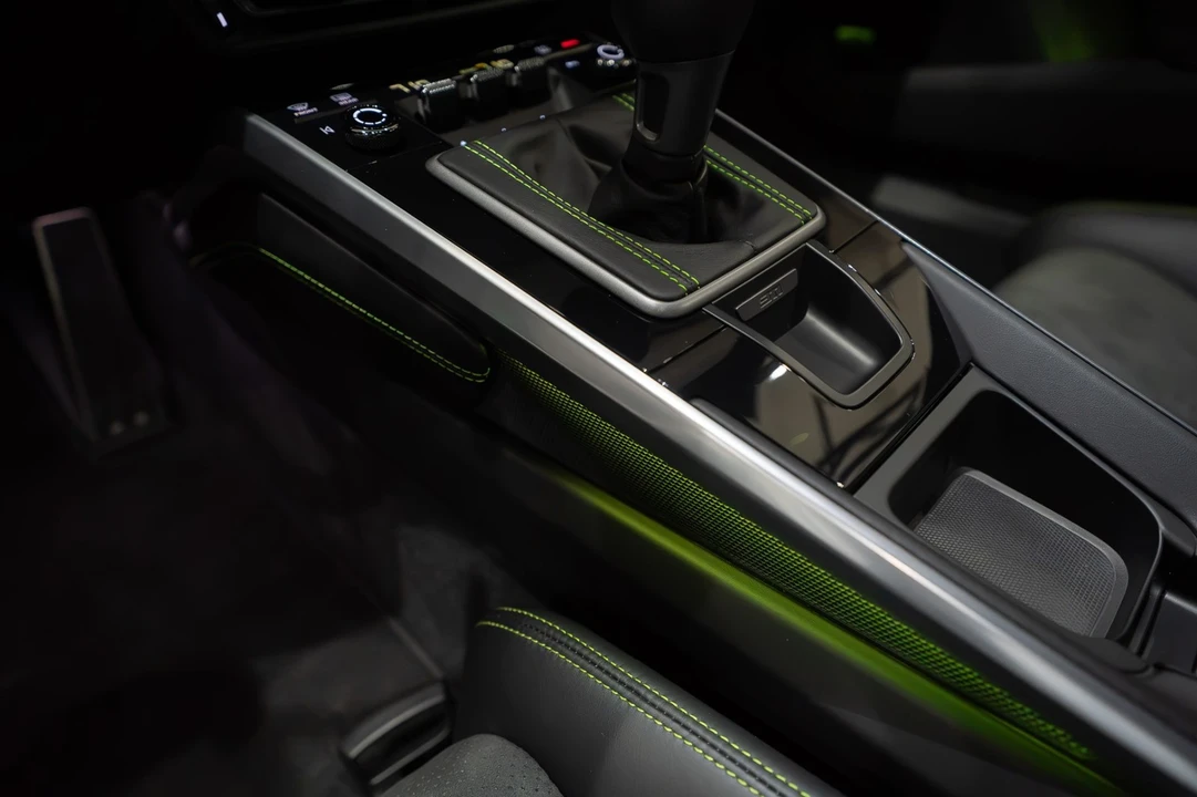 2022 Porsche 992 Carrera GTS - Image 25 of 31