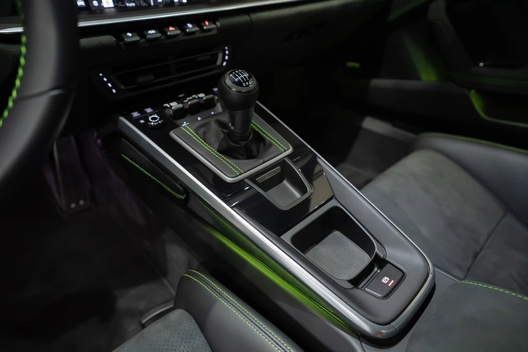 2022 Porsche 992 Carrera GTS - Image 24 of 31