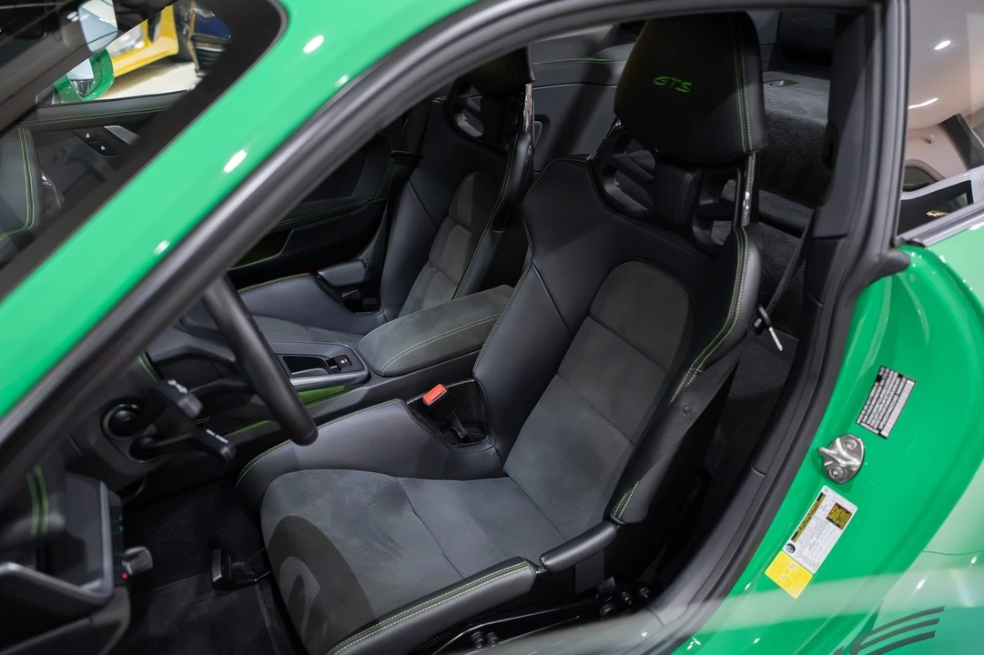 2022 Porsche 992 Carrera GTS - Image 9 of 31