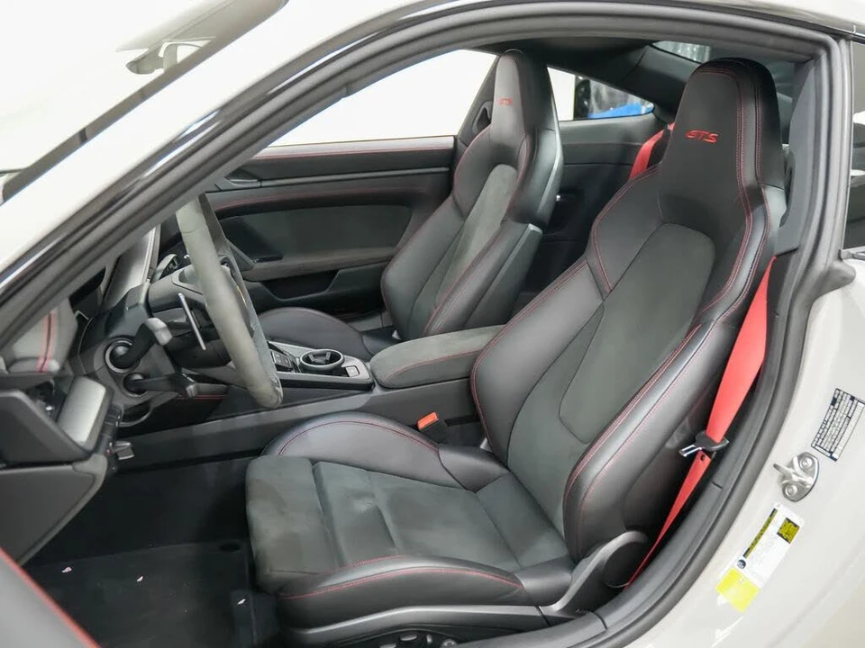 2022 Porsche 992 Carrera GTS - Image 5 of 31