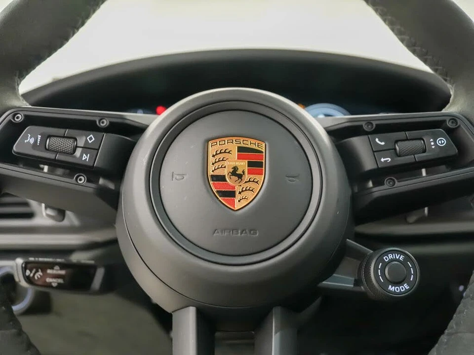 2022 Porsche 992 Carrera GTS - Image 24 of 31