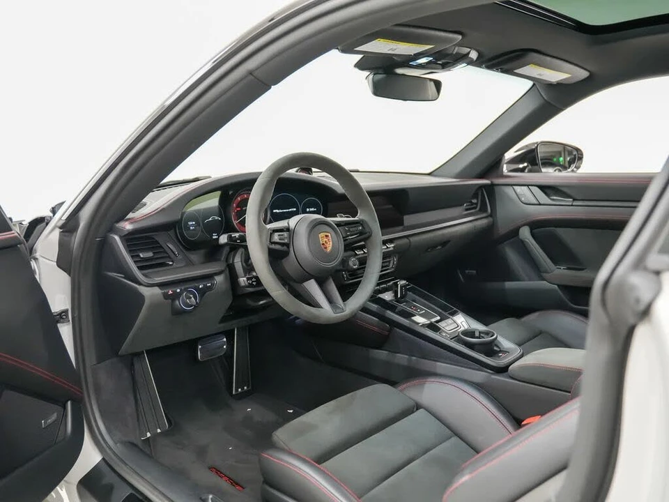 2022 Porsche 992 Carrera GTS - Image 4 of 31