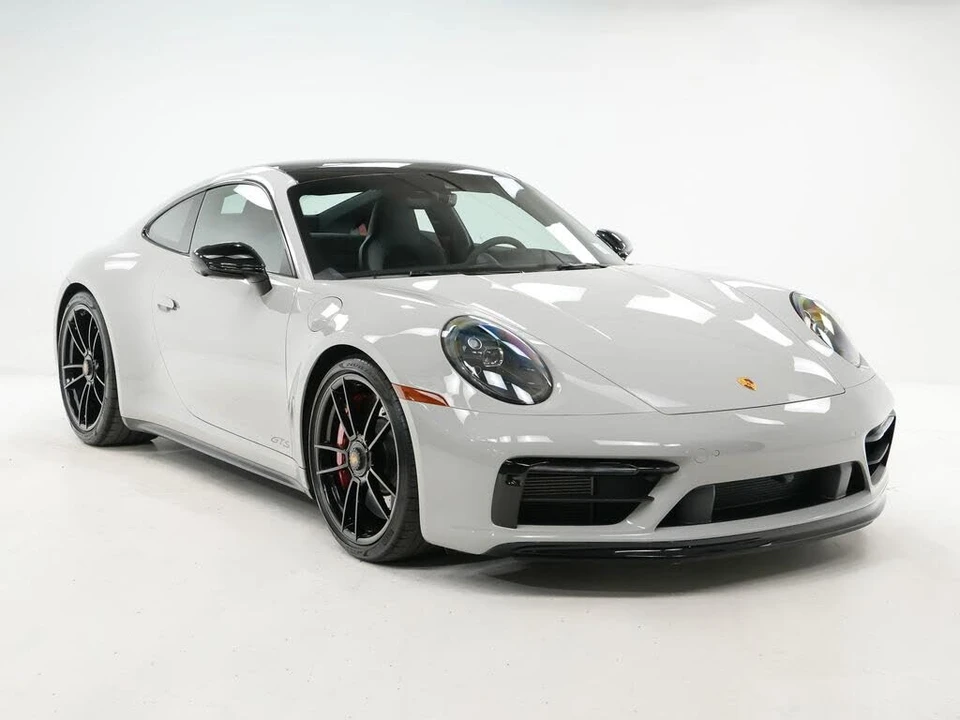 2022 Porsche 992 Carrera GTS - Image 9 of 31