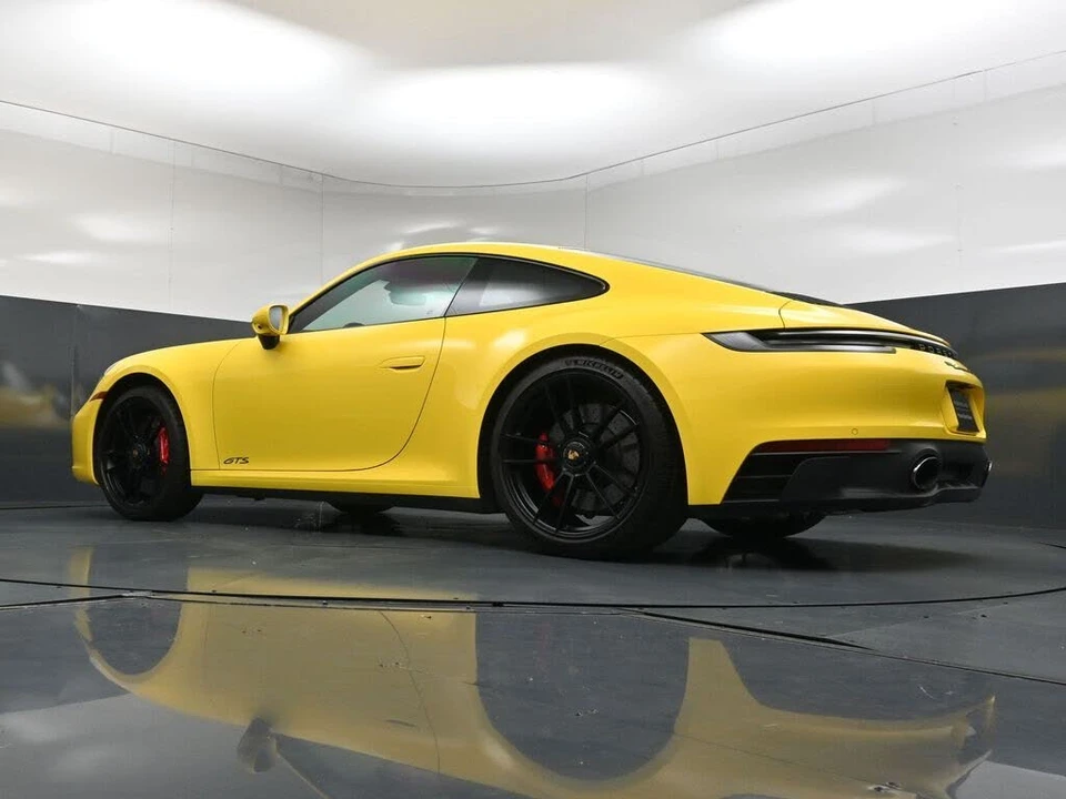 2022 Porsche 992 Carrera GTS - Image 24 of 31