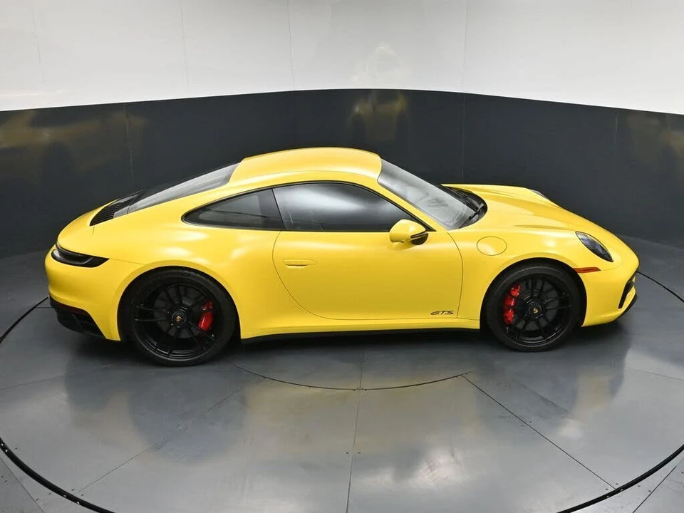 2022 Porsche 992 Carrera GTS - Image 19 of 31