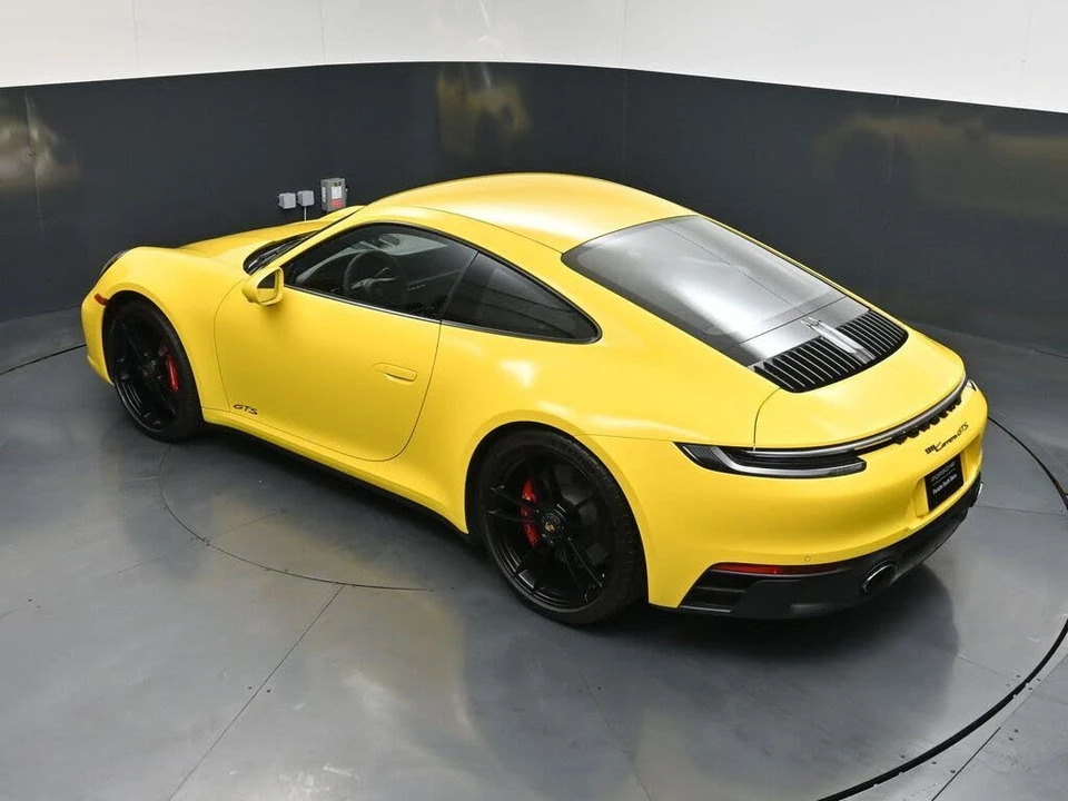 2022 Porsche 992 Carrera GTS - Image 16 of 31