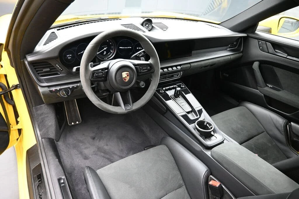 2022 Porsche 992 Carrera GTS - Image 4 of 31