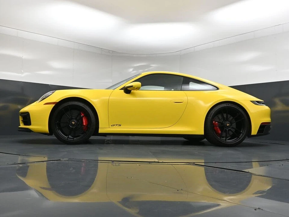2022 Porsche 992 Carrera GTS - Image 23 of 31