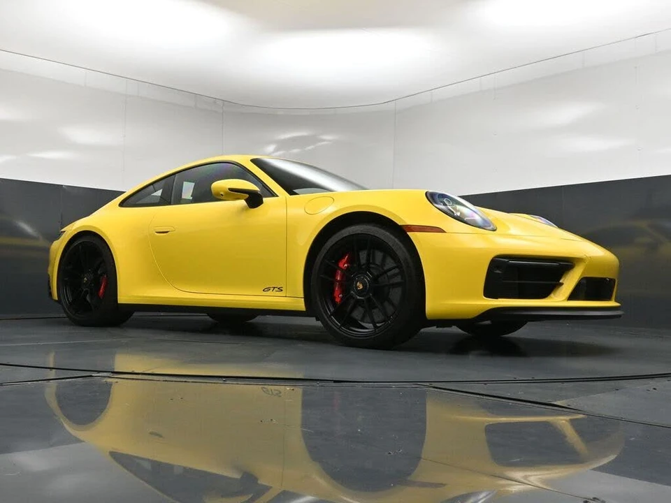 2022 Porsche 992 Carrera GTS - Image 28 of 31